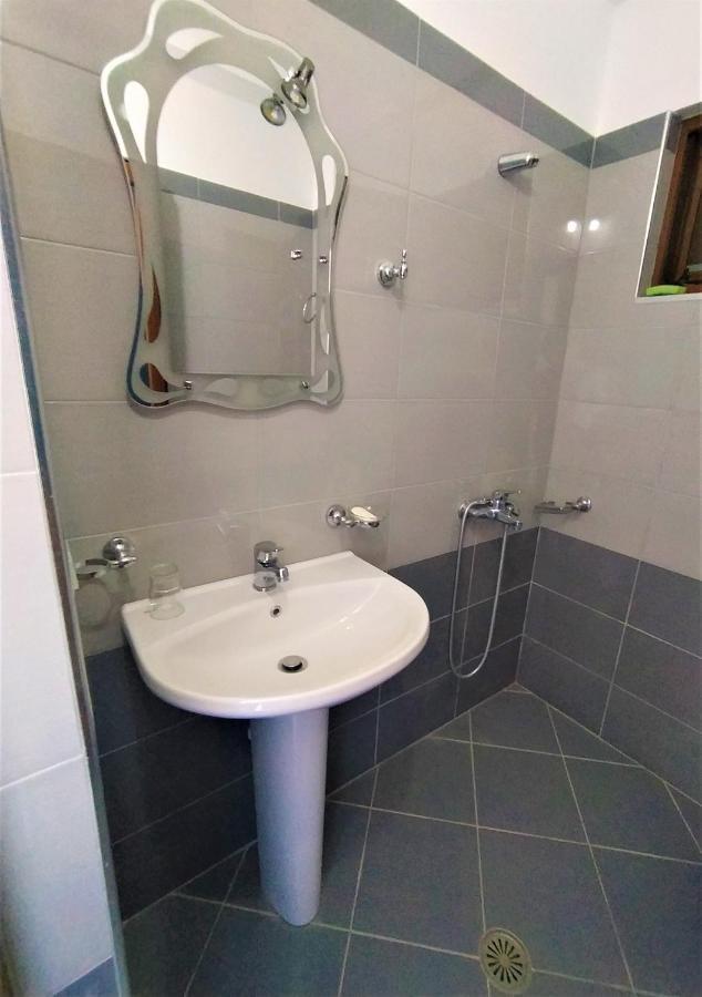 Ahmeti Rooms كساميل المظهر الخارجي الصورة